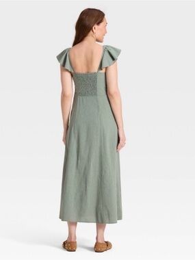Universal Thread Sage Green Maxi Dress with Flutter Sleeves